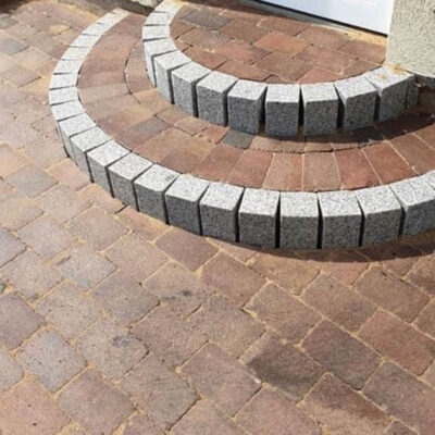 Entrance step builder Rochford